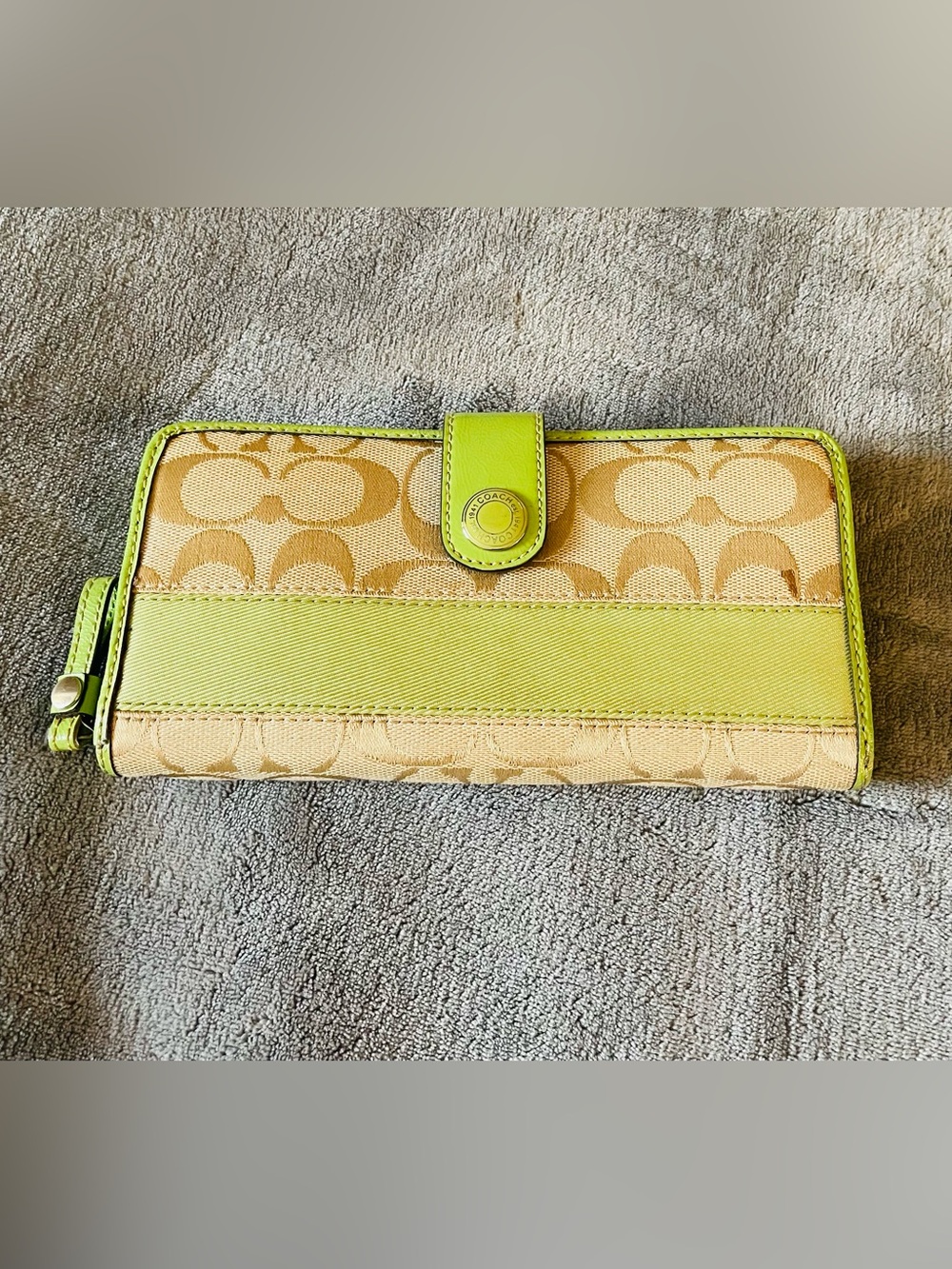 Coach Beige Signature Wallet with Lime Trim -Damaged